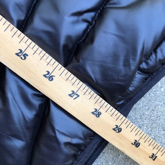 ACTIVISION Official Puffer Vest Jacket Men's M/XL Black Full Zip Winter Gaming - Picture 2 of 7